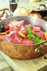 boeuf cru pour bourguignon