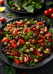Fresh Beans salad with flatbread and mix of vegetables