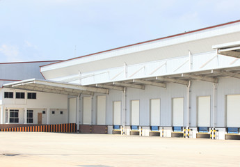 new  factory warehouse © sittinan