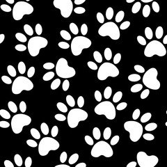 Paw black print seamless. Vector illustration animal paw track pattern. backdrop with silhouettes of cat or dog footprint.