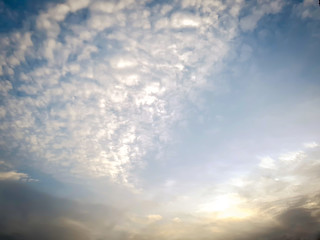 Obraz premium Beautiful sunrise sky, sun rising at dawn