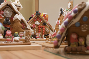 gingerbread sweet witches cottage self made for christmas time 