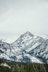 Fototapeta na wymiar Banff Mountains
