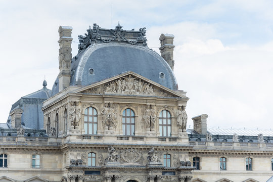 Main building of louvre museam