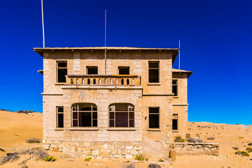 dilapidated desert town