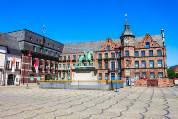 Fototapeta na wymiar Rathaus old town hall, Dusseldorf