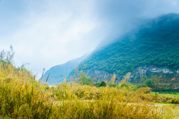 Mountain scenery in the mist 