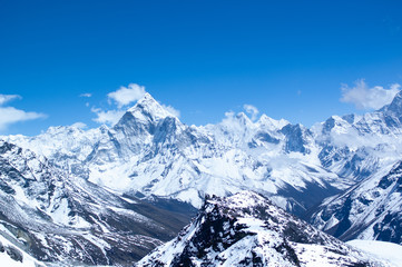 Fototapeta na wymiar ヒマラヤ山脈 from Lobche C1 - エベレスト街道 Himalaya Nepal