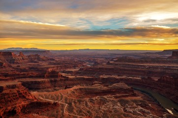 Dead Horse Point Southern Utah close up with river bend during dusk