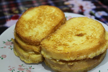 fried sweet croutons from white bread 