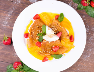 pancake with strawberry 