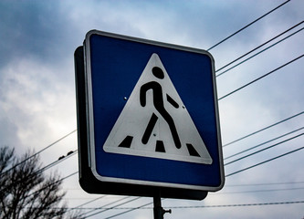 pedestrian crossing sign