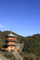 青岸渡寺 三重塔と那智の滝