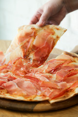 Pizza with prosciutto 