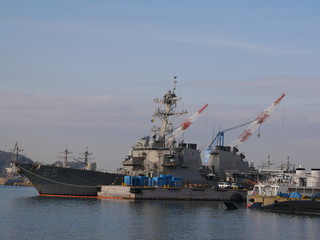 Naklejka premium 軍港 戦艦 横須賀