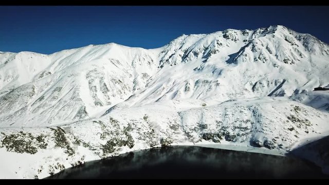 立山みくりが池雪景色