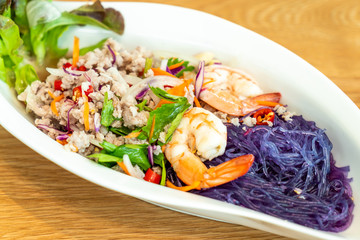Spicy Vermicelli Salad with Shrimps and Minced Pork