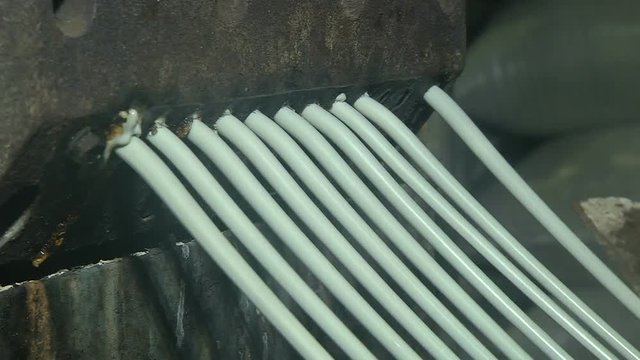 Polyethylene recycling process for secondary use