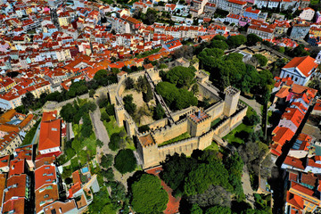 Lissabon Luftbilder - Luftaufnahmen von Lissabon: Ponte 25 de Abril, Castelo de São Jorge, Igreja...
