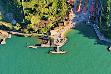 Lissabon Luftbilder - Luftaufnahmen von Lissabon: Ponte 25 de Abril, Castelo de São Jorge, Igreja de Santa Engrácia, Commerce Square und weitere Sehenswürdigkeiten