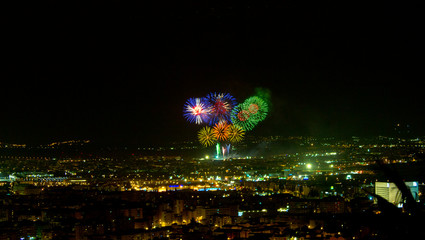 fuegos artificiales en granada