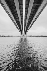 Black and white image of bridge over Don river