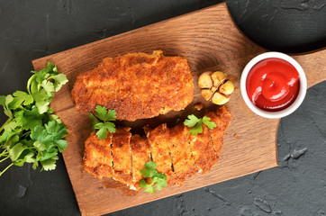 Grilled chicken breast and tomato sauce