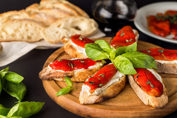 Bruschetta with grilled pepper
