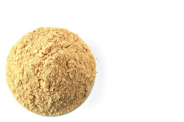 Fototapeta na wymiar ginger powder isolated on white background