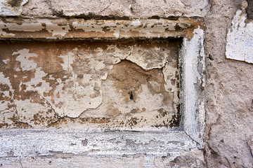 cracked color on a wall outside