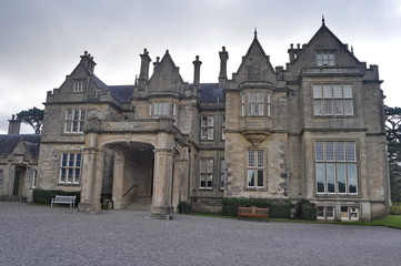 Fototapeta na wymiar Mansion near Killarney., Ireland