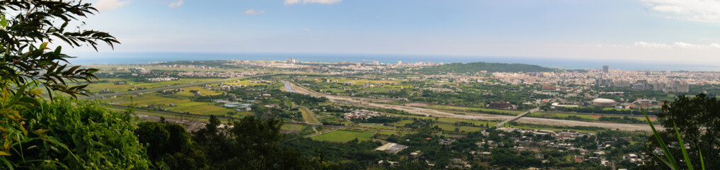 Fototapeta na wymiar Panorama of downtown Hualien Taiwan 