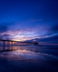Fototapeta premium Scripps Pier Purple Sunset