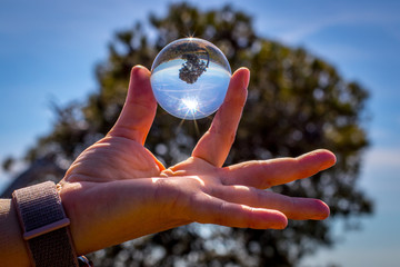 Paisajes de la naturaleza  y juegos con reflejos y bola de cristal