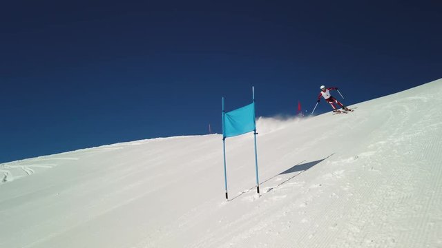 4K ski race giant slalom man in slow motion