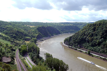 ドイツ　ライン川　ローレライの絶景