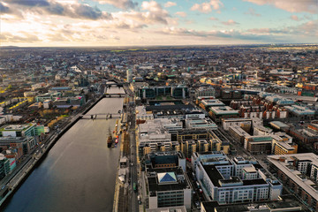 Fototapeta na wymiar Dublin - Luftbilder von Dublin mit DJI Mavic 2 Drohne fotografiert aus ca. 100 Meter Höhe