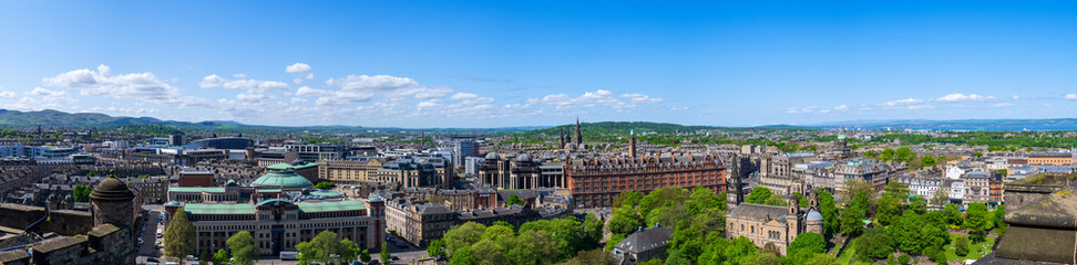 Fototapeta na wymiar Panorama von Edinburgh/Schottland