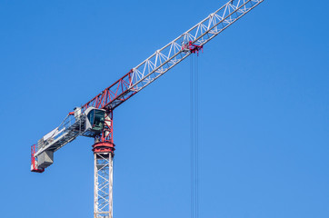 building tower cranes