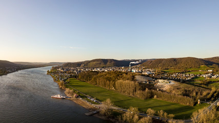 Obraz premium The city of Bad Hönningen from above / Rhineland Palatinate, Germany