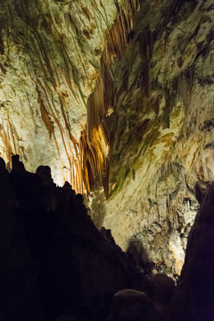 Addentrandosi nelle Grotte di Postumia