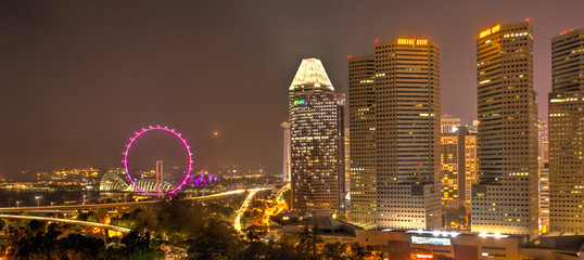 Fototapeta na wymiar Singapore skyline by night