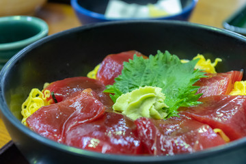 マグロ丼