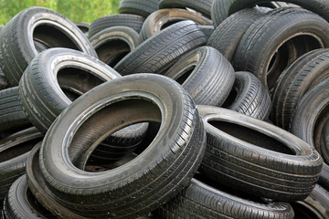 Obraz premium Piles of waste rubber tyre