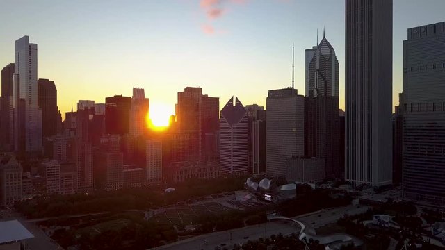 Epic Sunset over Millennium Park - 4k Aerial