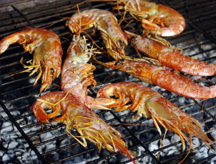 Grilled king prawns