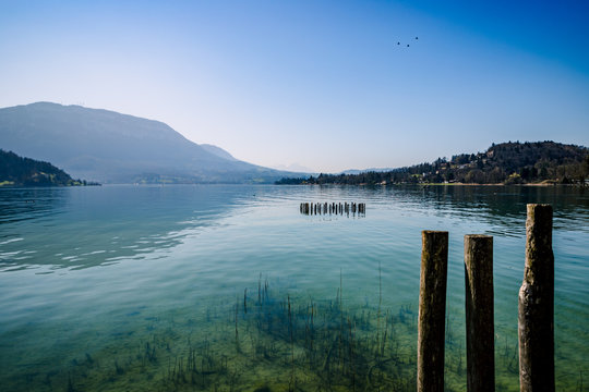 Au bord du lac d'Aiguebelette