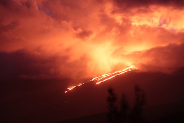Fototapeta na wymiar Erupting volcano in Reunion Island 2019