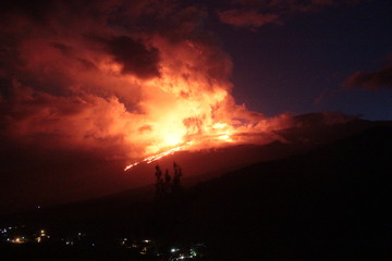 Fototapeta na wymiar Erupting volcano in Reunion Island 2019
