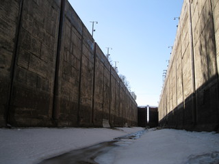 sluice